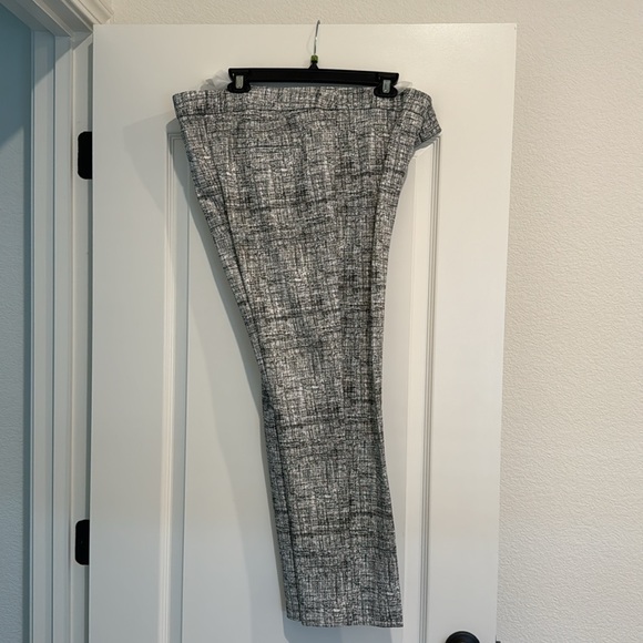 Very nice and soft work pants - Picture 3 of 5